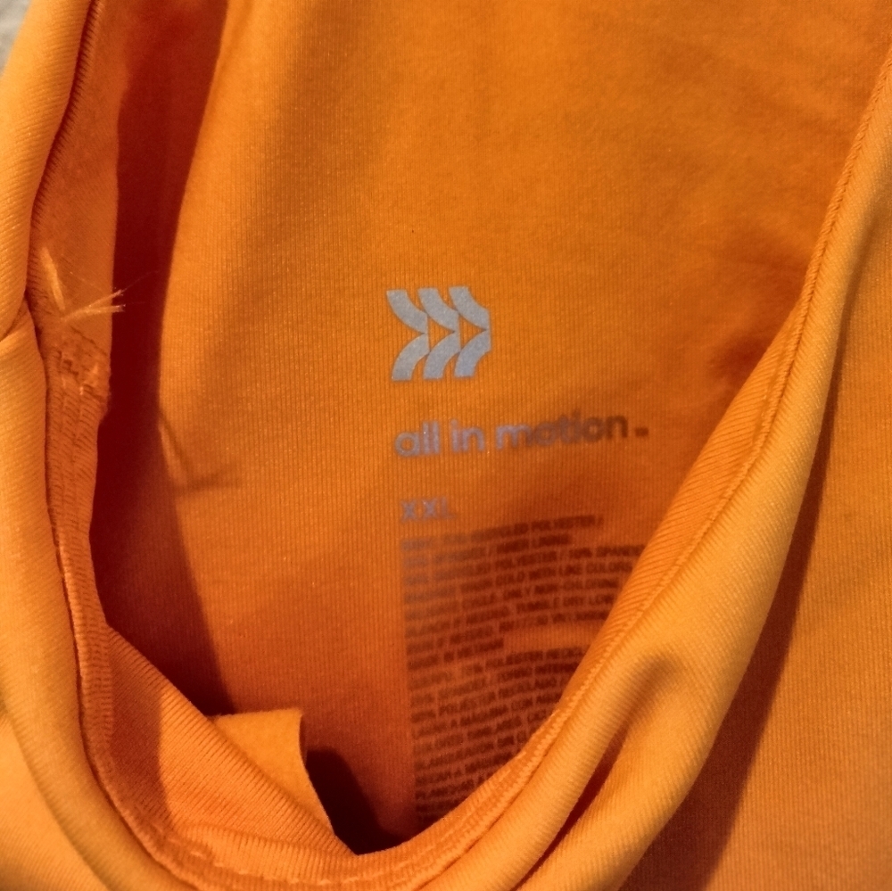 NWT all in motion crop tank top - Picture 4 of 4